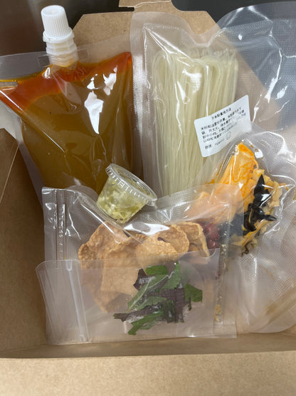 正宗柳州螺蛳粉料理包（冰鲜螺蛳粉）- 卡尔加里团购